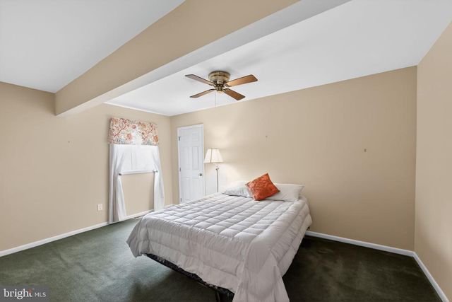 117 CREAMERY RD, Elverson, PA 19520