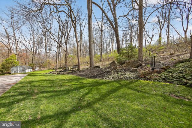 117 CREAMERY RD, Elverson, PA 19520