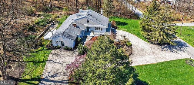 117 CREAMERY RD, Elverson, PA 19520