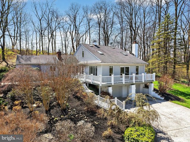 117 CREAMERY RD, Elverson, PA 19520