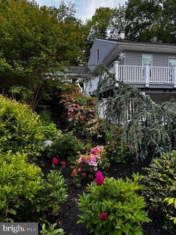 117 CREAMERY RD, Elverson, PA 19520