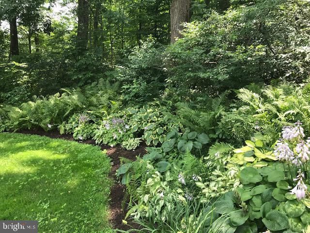 117 CREAMERY RD, Elverson, PA 19520