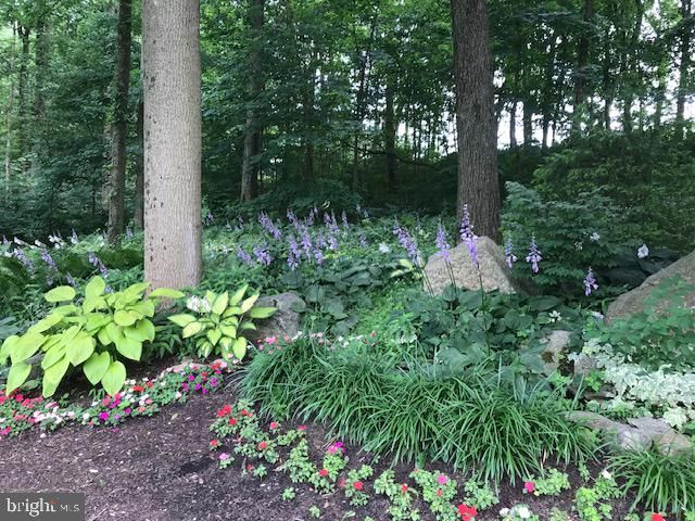 117 CREAMERY RD, Elverson, PA 19520