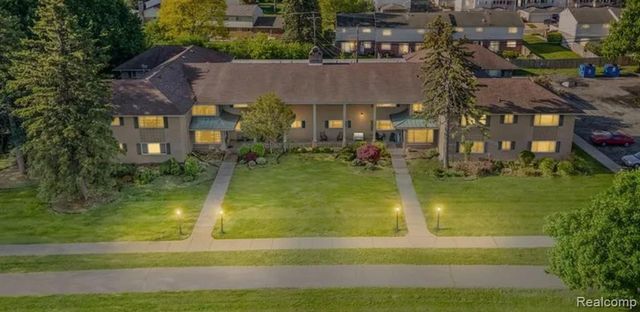 2245 Walton Boulevard 56, Rochester Hills, MI 48309