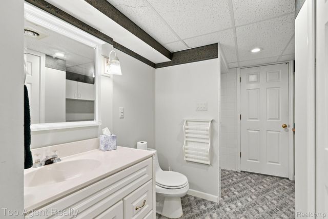 48659 Sundance Court, Shelby Charter Township, MI 48315
