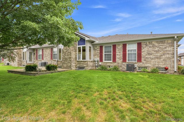 48659 Sundance Court, Shelby Charter Township, MI 48315