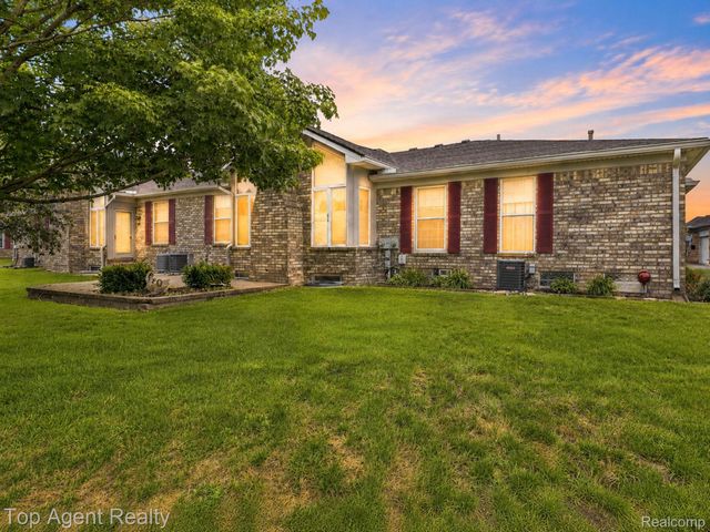 48659 Sundance Court, Shelby Charter Township, MI 48315