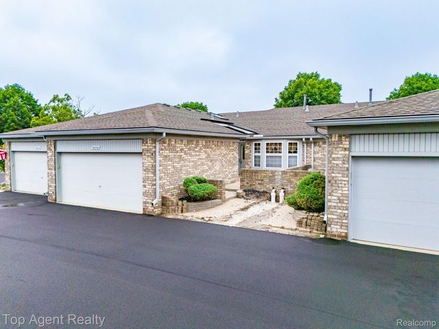 48659 Sundance Court, Shelby Charter Township, MI 48315