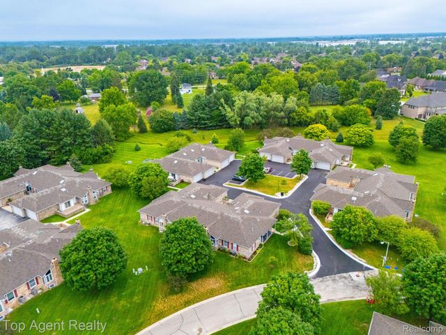 48659 Sundance Court, Shelby Charter Township, MI 48315
