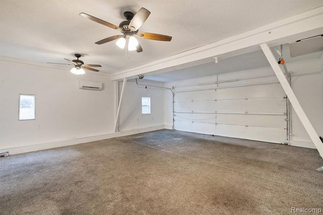 4138 Lapeer Road, Burton, MI 48509