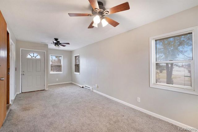 4138 Lapeer Road, Burton, MI 48509