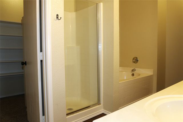 506 Quartz Street, Arlington, TX 76002