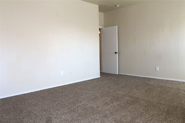 506 Quartz Street, Arlington, TX 76002