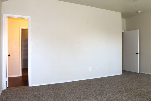 506 Quartz Street, Arlington, TX 76002