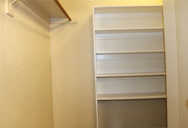 506 Quartz Street, Arlington, TX 76002