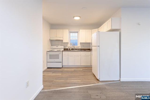 242 Rosa Parks Boulevard, Paterson, NJ 07501