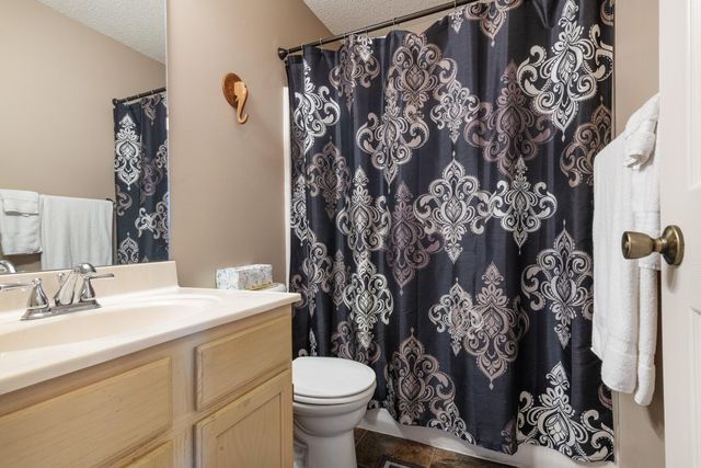 127 Vixen Circle K, Branson, MO 65616