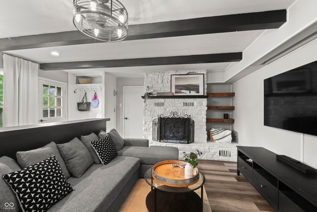 1240 W Central Drive, Fortville, IN 46040