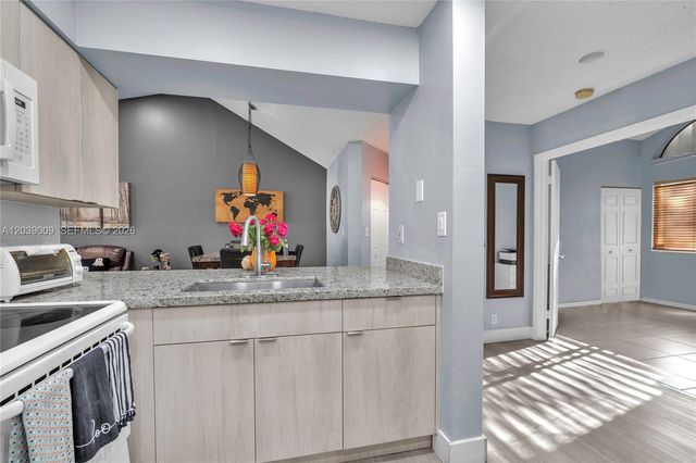 9507 SW 140th Court 9507, Miami, FL 33186