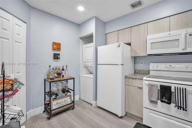 9507 SW 140th Court 9507, Miami, FL 33186