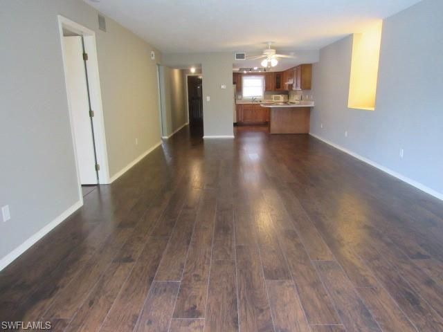 10022 Oxfordshire LN 201, Fort Myers, FL 33908