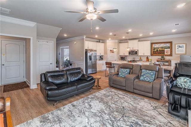 502 Eagles Nest Circle, Auburn, GA 30011