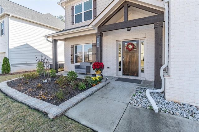 502 Eagles Nest Circle, Auburn, GA 30011