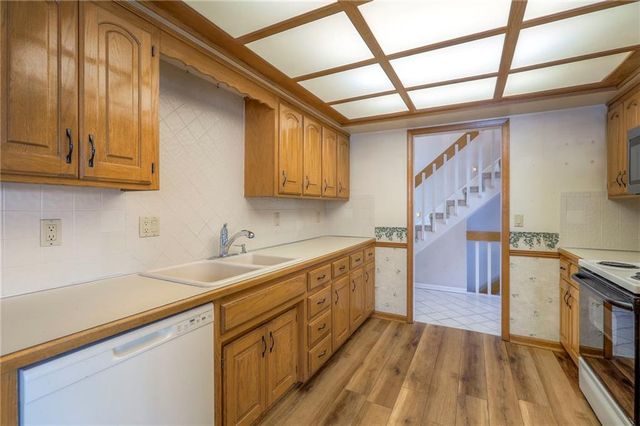 8629 Crysler Avenue, Kansas City, MO 64138