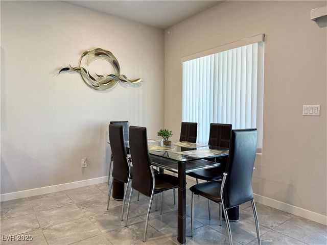 7842 Pink Opal Avenue, Las Vegas, NV 89113