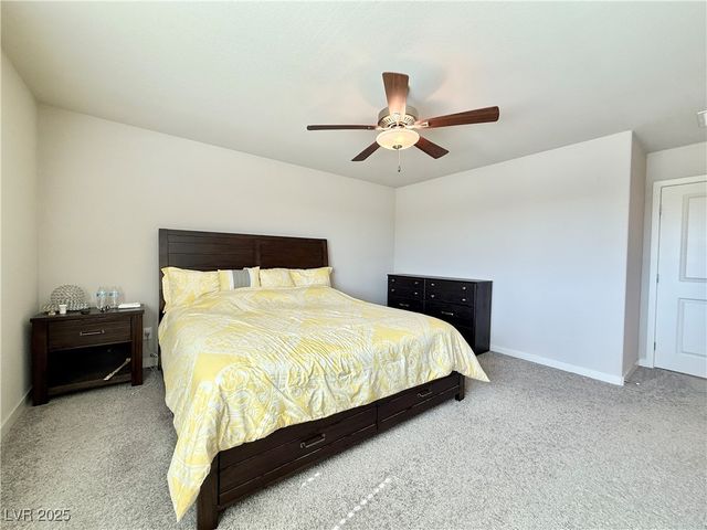 7842 Pink Opal Avenue, Las Vegas, NV 89113