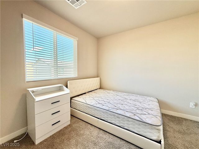 7842 Pink Opal Avenue, Las Vegas, NV 89113