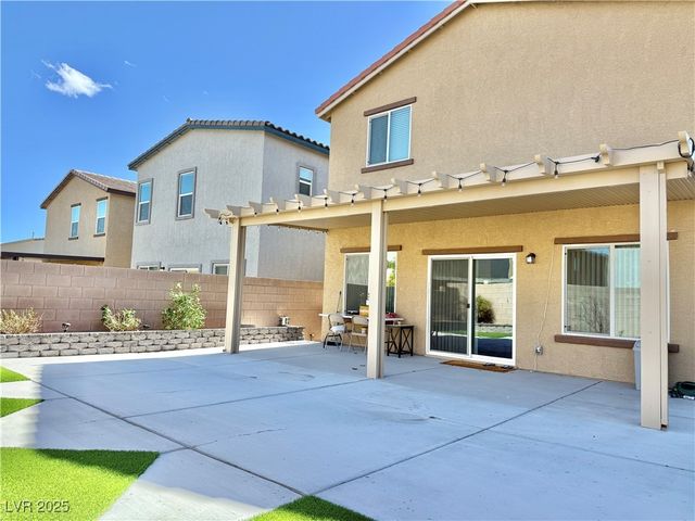 7842 Pink Opal Avenue, Las Vegas, NV 89113