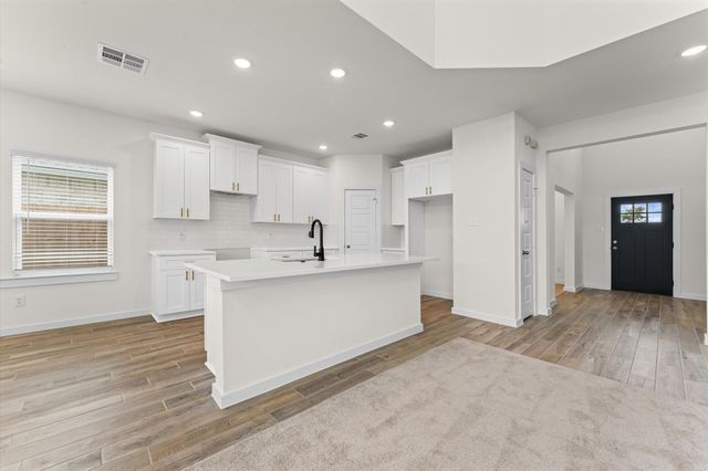 8322 Amethyst Valley Lane, Angleton, TX 77516