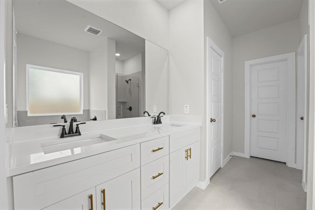 8322 Amethyst Valley Lane, Angleton, TX 77516