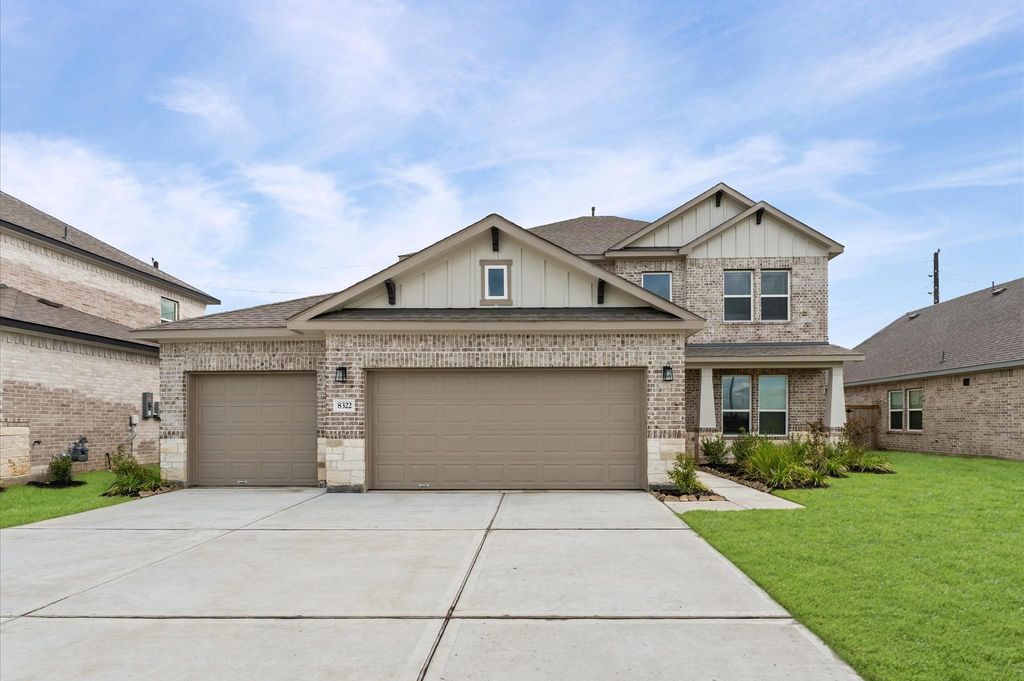 8322 Amethyst Valley Lane, Angleton, TX 77516