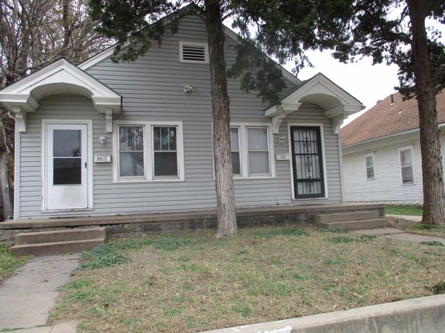 224 N Minnesota Ave, Wichita, KS 67214