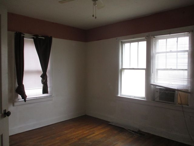 224 N Minnesota Ave, Wichita, KS 67214