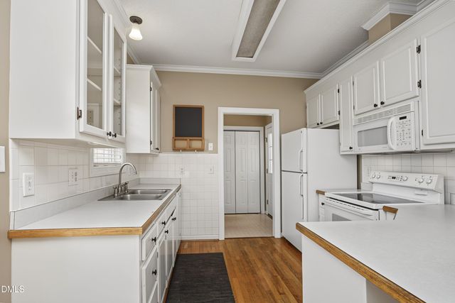 211 Sherman Lakes Drive, Fuquay Varina, NC 27526