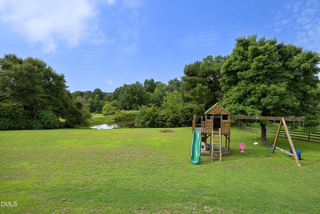 211 Sherman Lakes Drive, Fuquay Varina, NC 27526