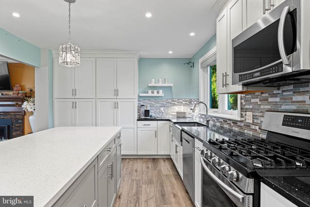 4 HARVARD RD, Plymouth Meeting, PA 19462