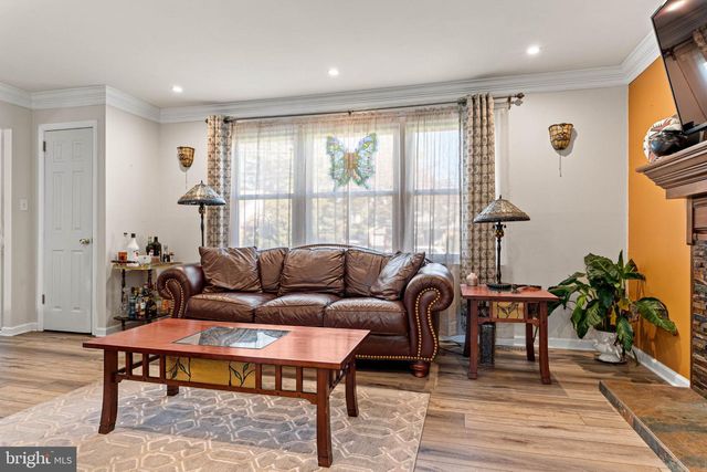 4 HARVARD RD, Plymouth Meeting, PA 19462