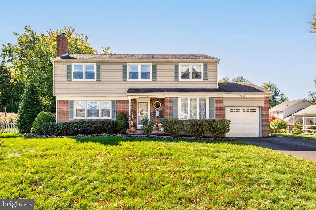 4 HARVARD RD, Plymouth Meeting, PA 19462
