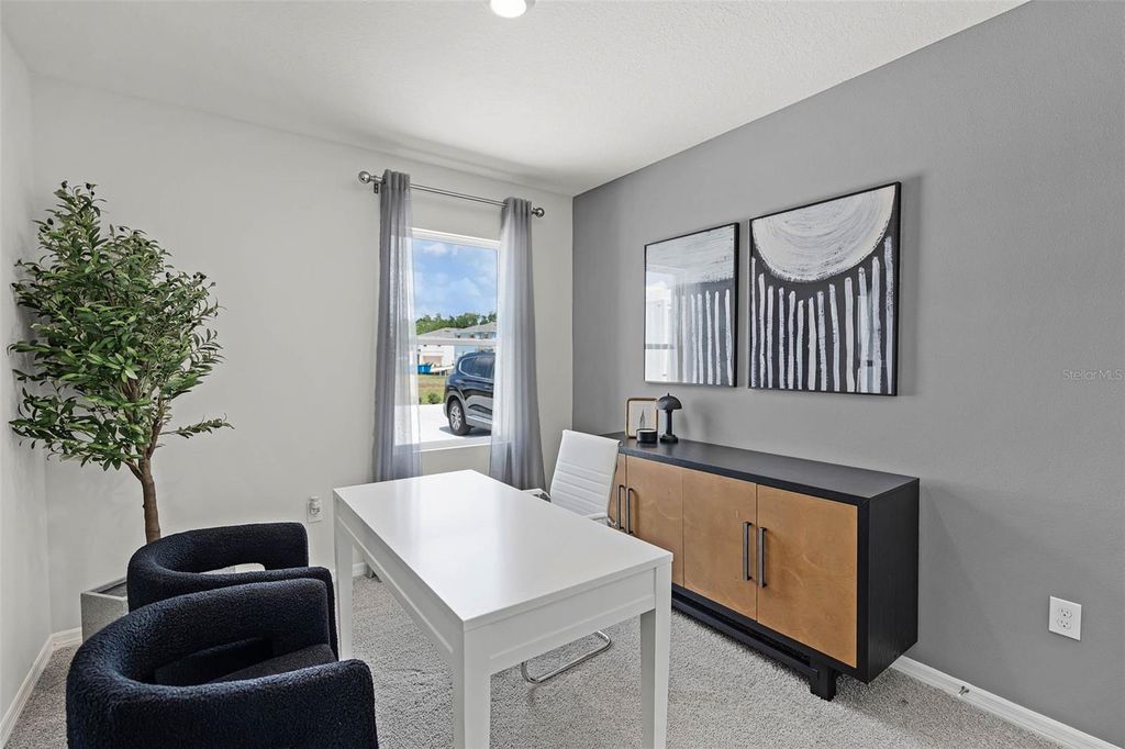 Image 27 of property listing at 3310 WHITE INDIGO ROAD, Winter Haven, FL 33884