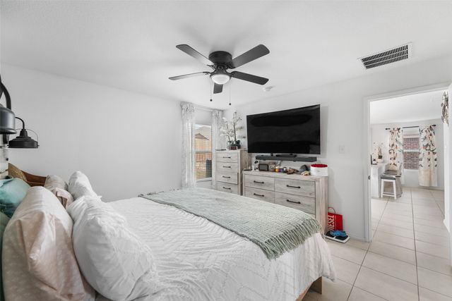 1005 Crestview Drive, Hutchins, TX 75141