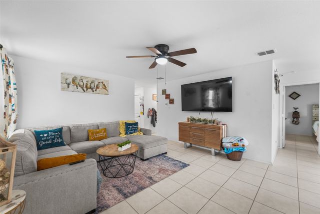 1005 Crestview Drive, Hutchins, TX 75141