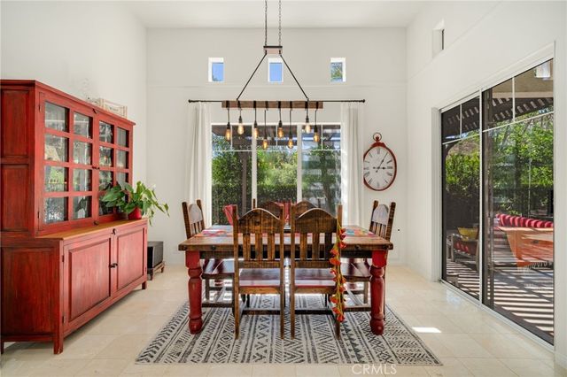 2305 Waring, Agoura Hills, CA 91301