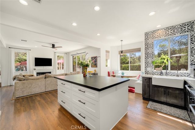 2305 Waring, Agoura Hills, CA 91301