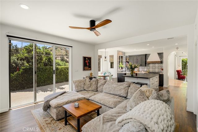 2305 Waring, Agoura Hills, CA 91301