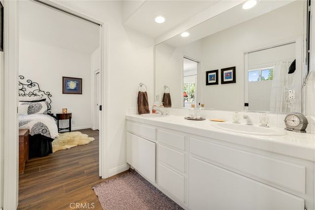 2305 Waring, Agoura Hills, CA 91301