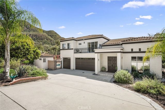 2305 Waring, Agoura Hills, CA 91301